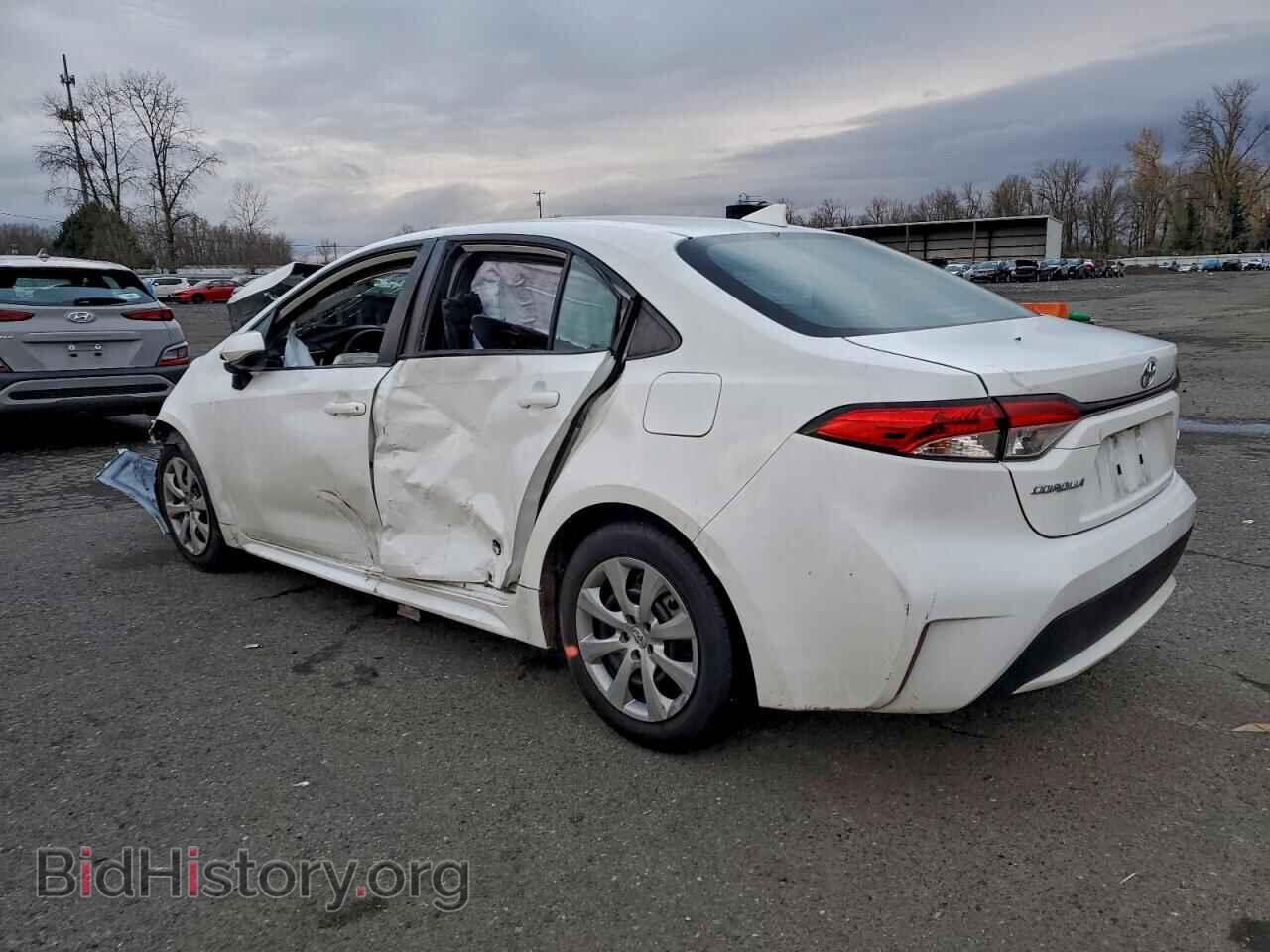 2021 TOYOTA COROLLA - VIN: 5YFEPMAE6MP243567 - Photo 2