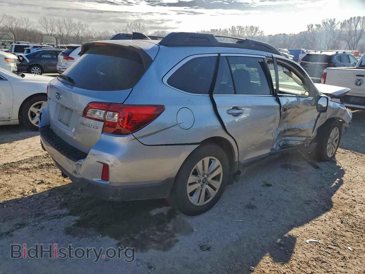2016 SUBARU OUTBACK - VIN: 4S4BSBCC3G3203246 - Фото 3