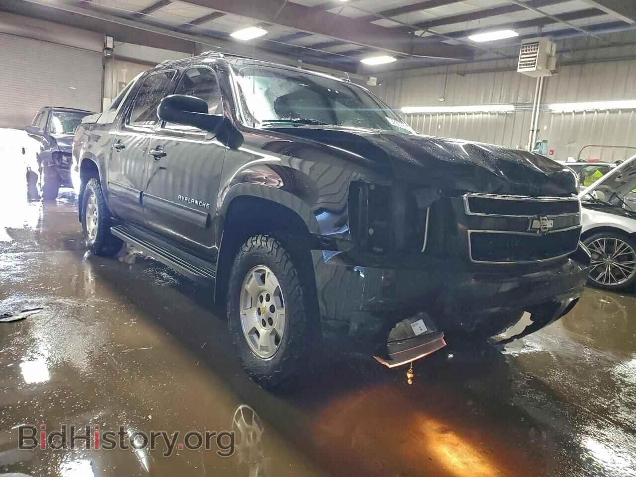 2011 CHEVROLET AVALANCHE - VIN: 3GNTKFE35BG235481 - Фото 4