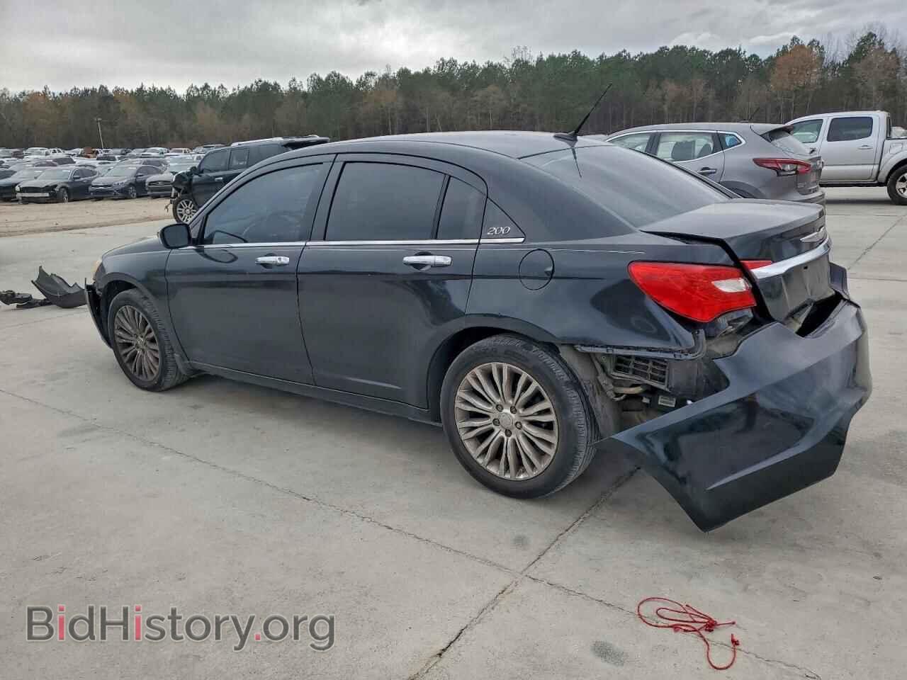 2011 CHRYSLER 200 - VIN: 1C3BC2FG0BN505210 - Фото 2