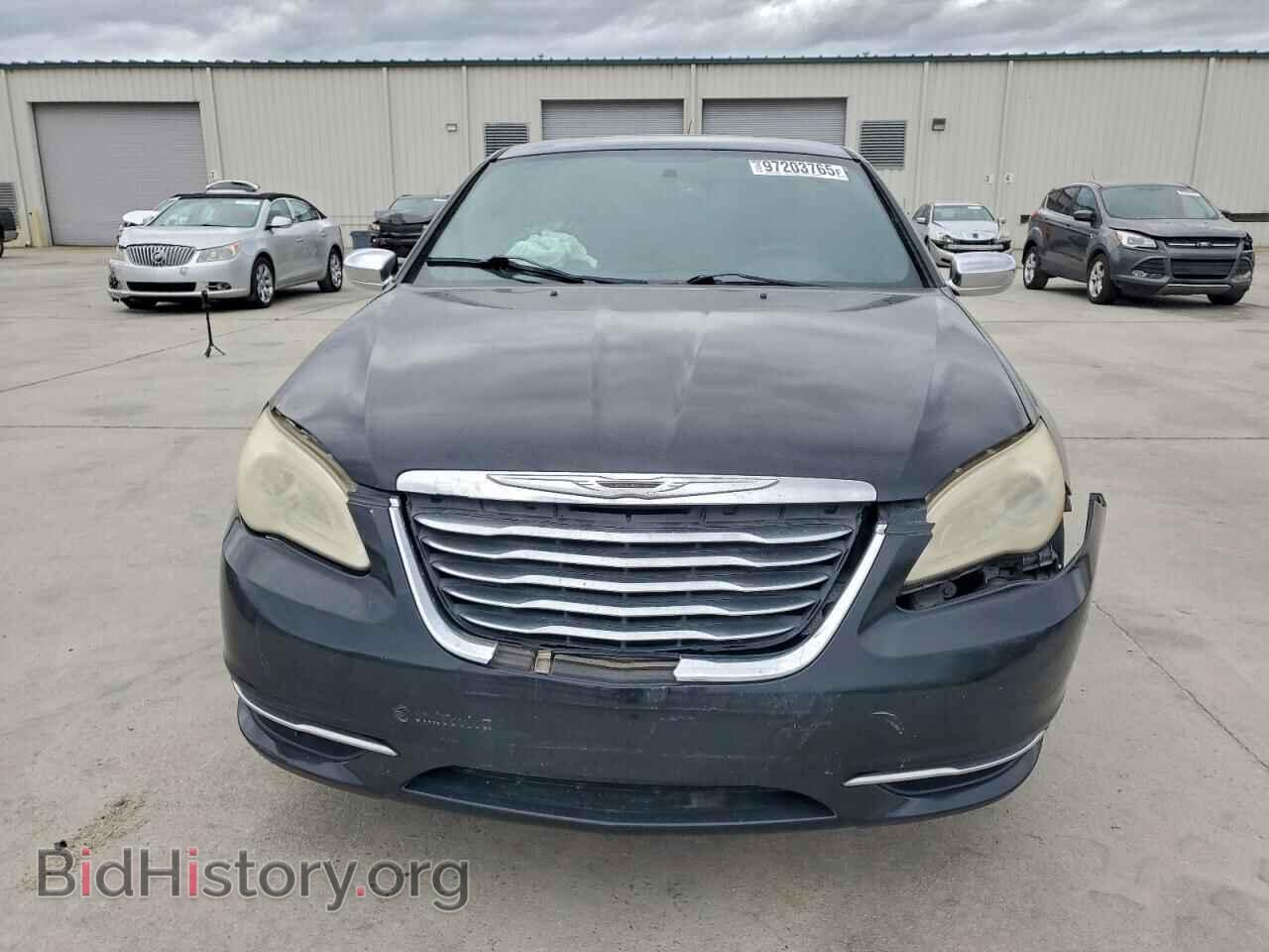 2011 CHRYSLER 200 - VIN: 1C3BC2FG0BN505210 - Фото 5
