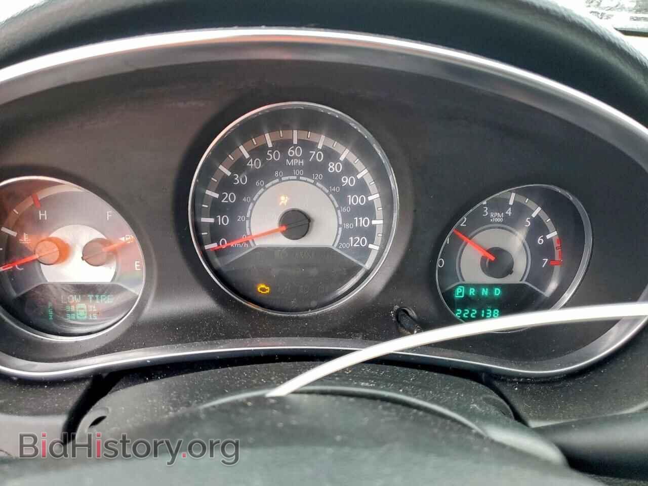 2011 CHRYSLER 200 - VIN: 1C3BC2FG0BN505210 - Фото 9