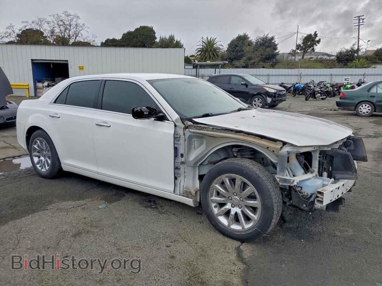 2011 CHRYSLER 300 - VIN: 2C3CA5CG1BH598439 - Фото 4