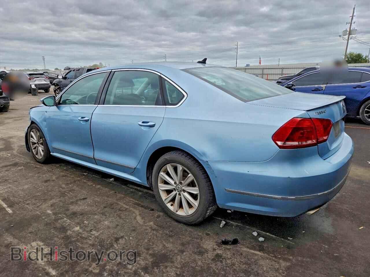 2012 VOLKSWAGEN PASSAT - VIN: 1VWCH7A31CC109476 - Фото 2