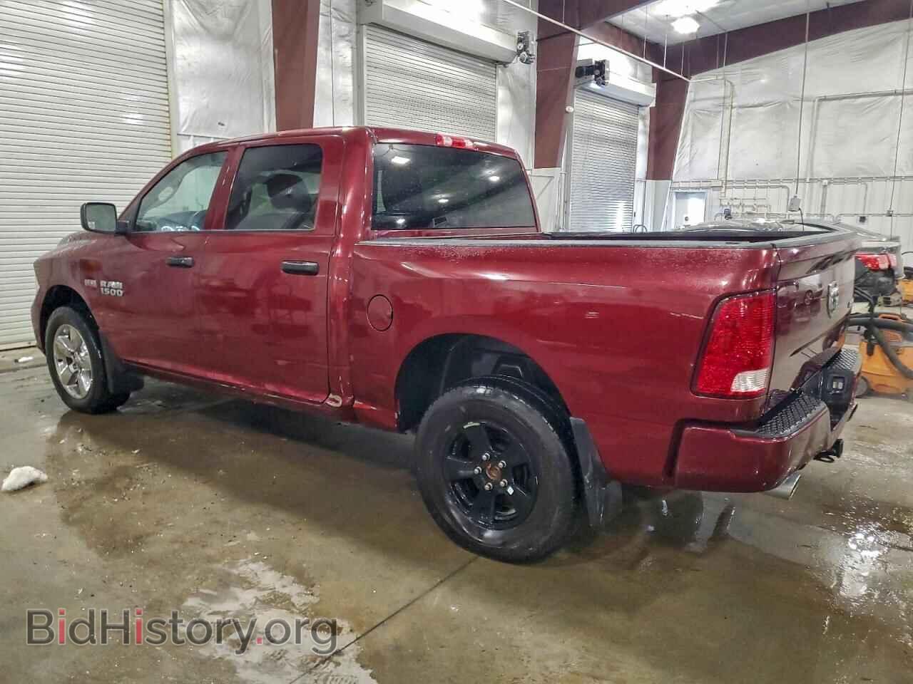 2017 RAM 1500 - VIN: 3C6RR7KT0HG689355 - Фото 2