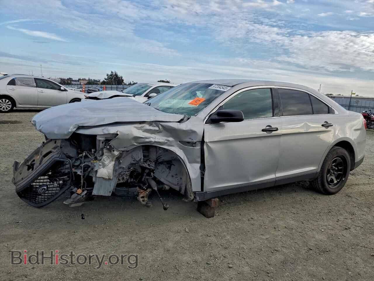Photo 1FAHP2L86JG138295 - FORD TAURUS 2018