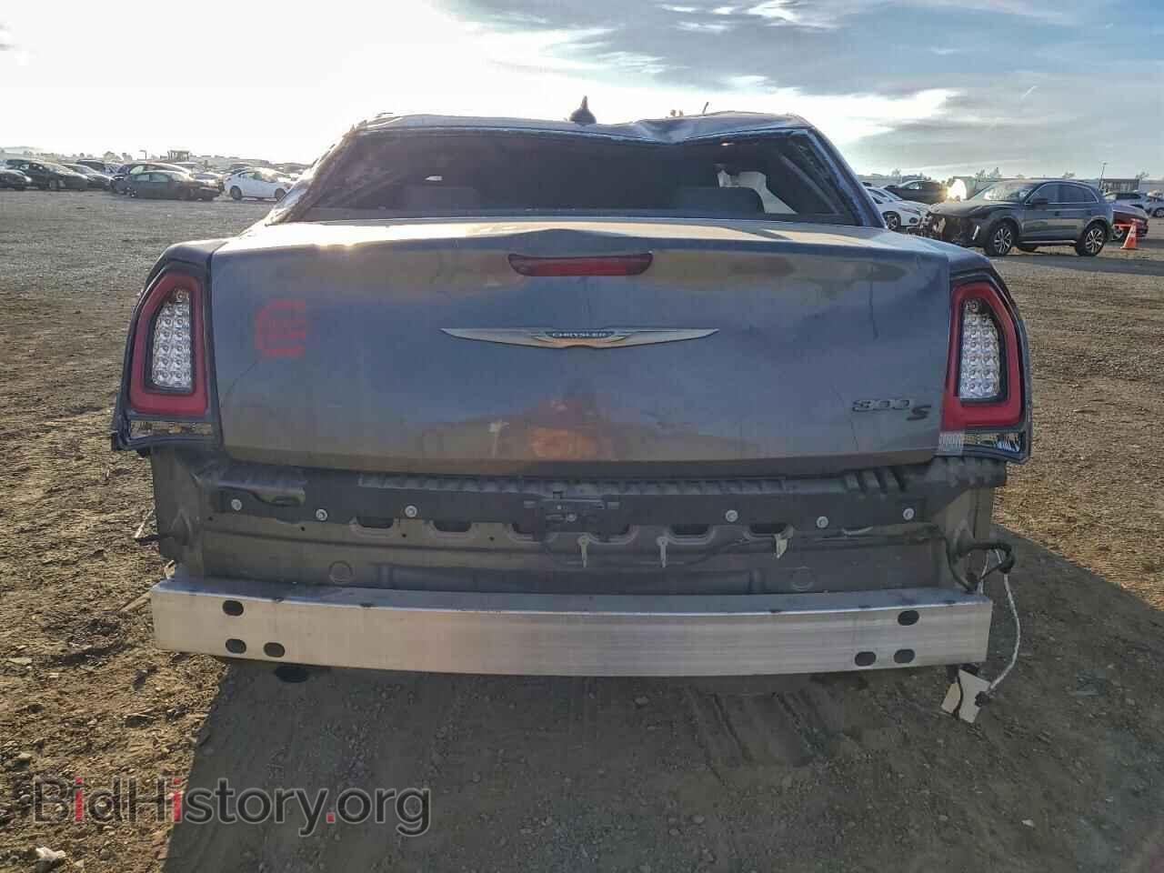 2017 CHRYSLER 300 - VIN: 2C3CCABG1HH621683 - Фото 6