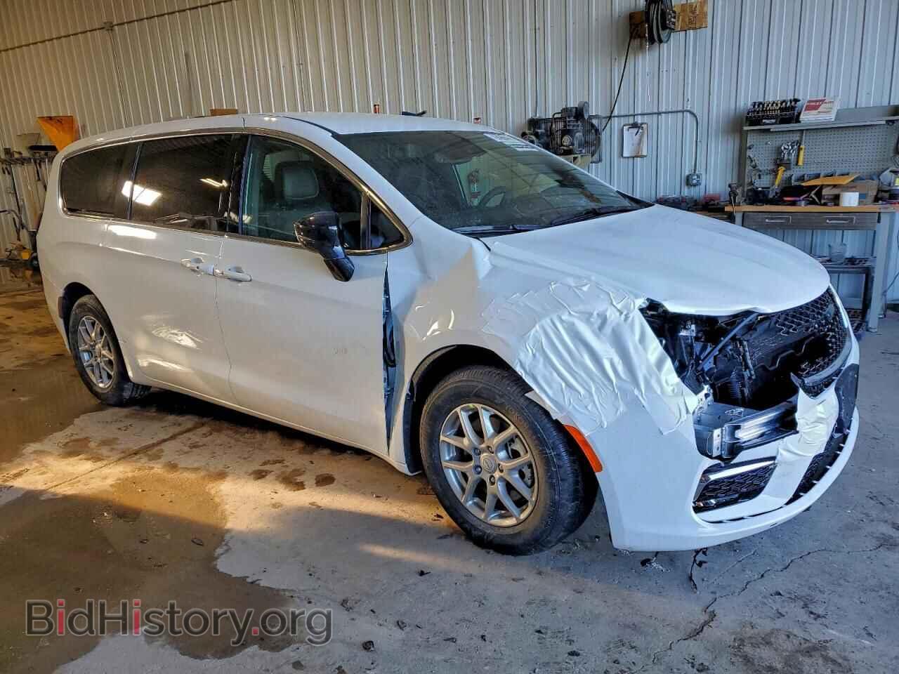 2026 CHRYSLER PACIFICA S - VIN: 2C4RC1BG2TR201357 - Photo 4