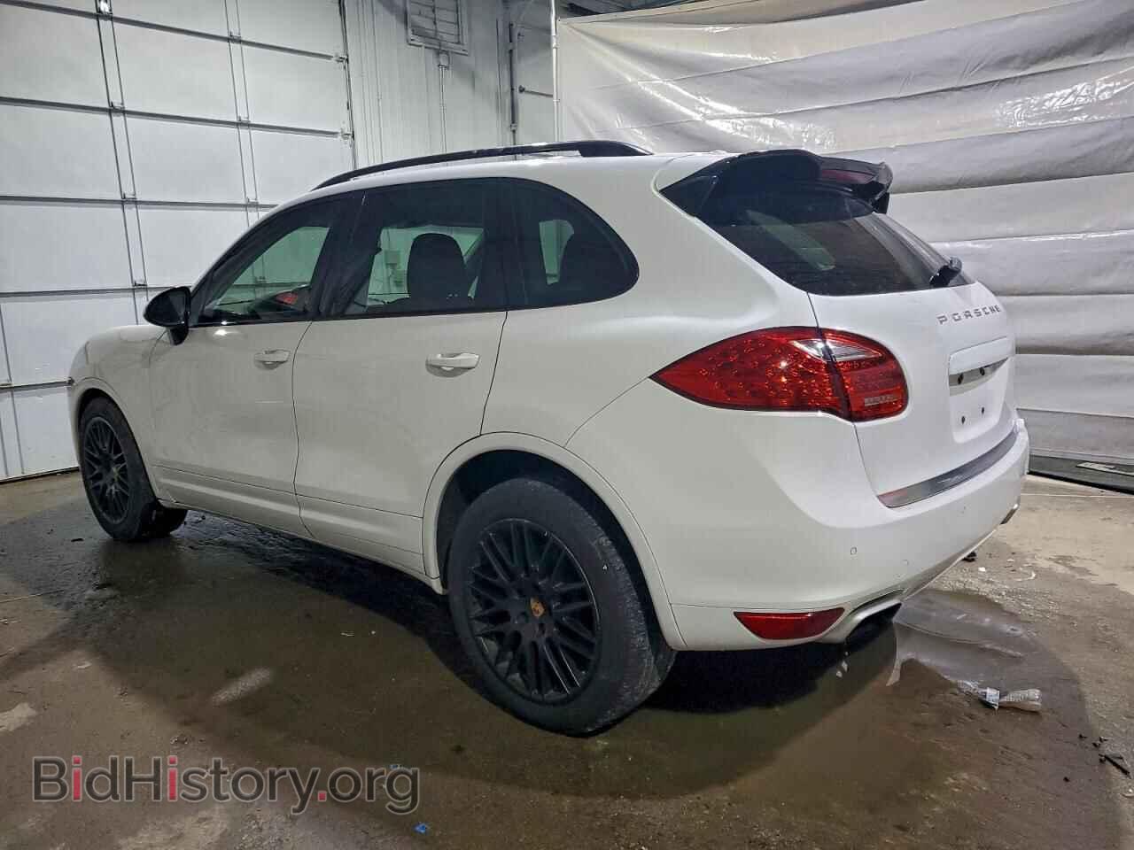 2012 PORSCHE CAYENNE - VIN: WP1AE2A23CLA92837 - Фото 2