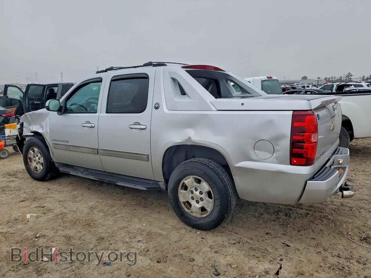 2013 CHEVROLET AVALANCHE - VIN: 3GNMCEE09DG370807 - Фото 2