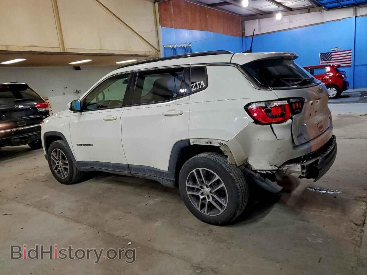 2017 JEEP COMPASS - VIN: 3C4NJDBB2HT651220 - Photo 2
