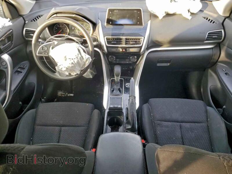 2018 Mitsubishi ECLIPSE (VIN JA4AT4AA7JZ066613) — фото 8 из 15