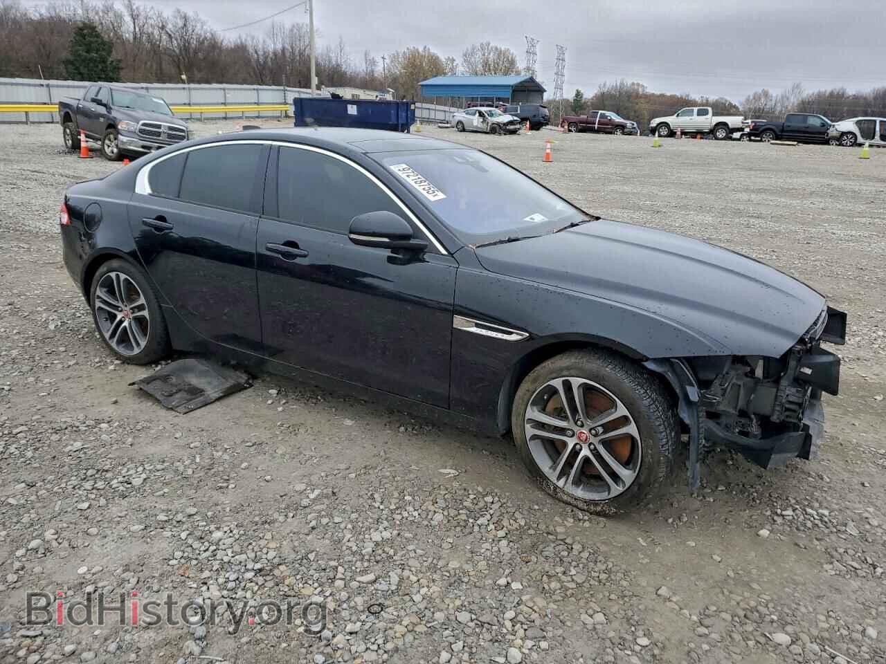 2017 JAGUAR XE - VIN: SAJAJ4BVXHA975291 - Фото 4