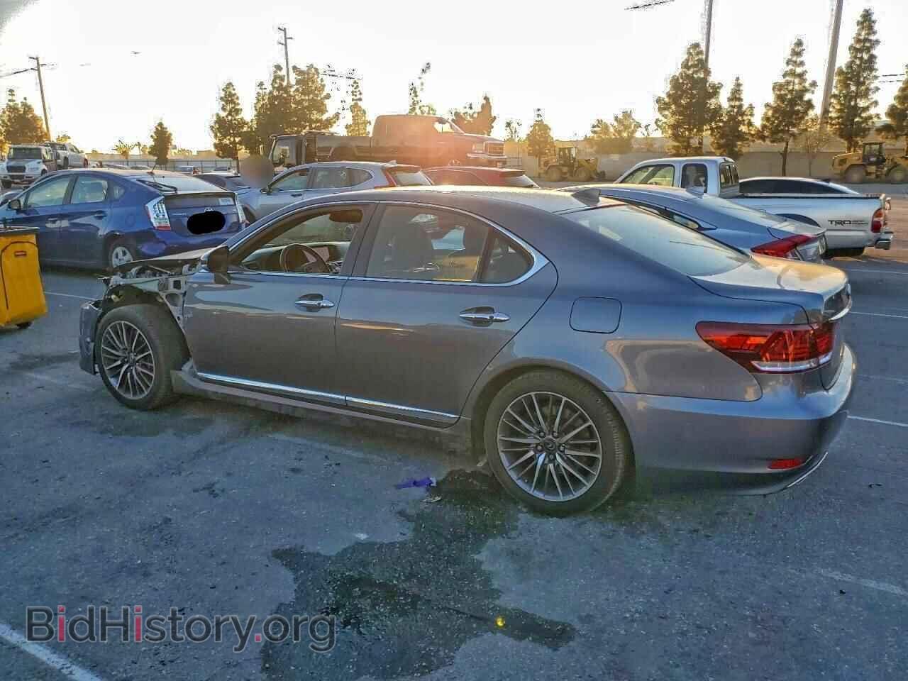 2014 LEXUS LS460 - VIN: JTHBL5EF3E5124816 - Фото 2