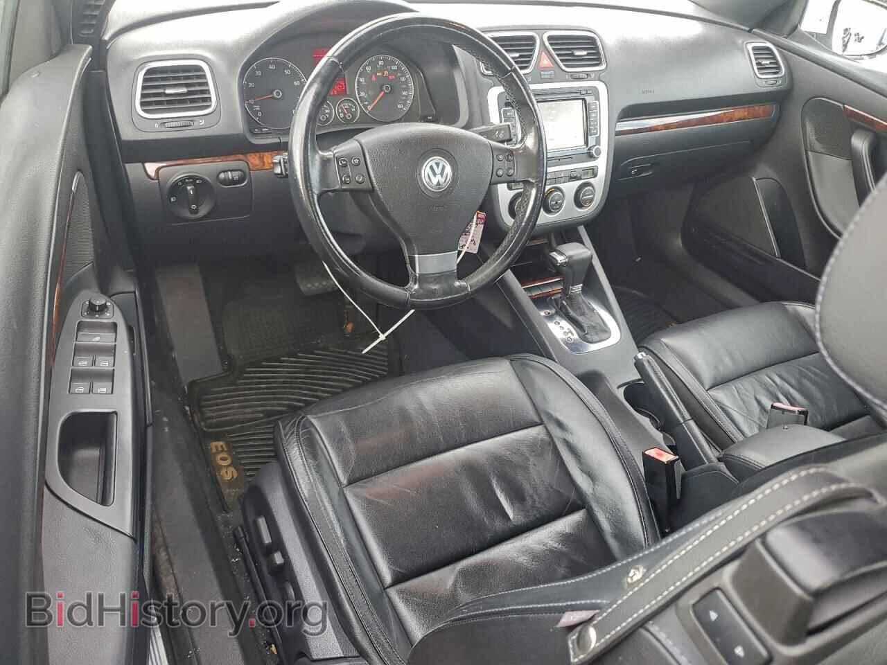 2009 VOLKSWAGEN EOS - VIN: WVWFA71FX9V004205 - Фото 8