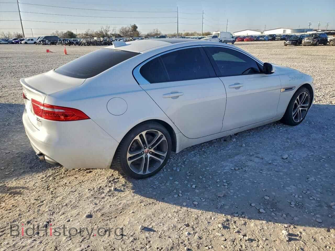 2017 JAGUAR XE - VIN: SAJAJ4BVXHCP10617 - Фото 3