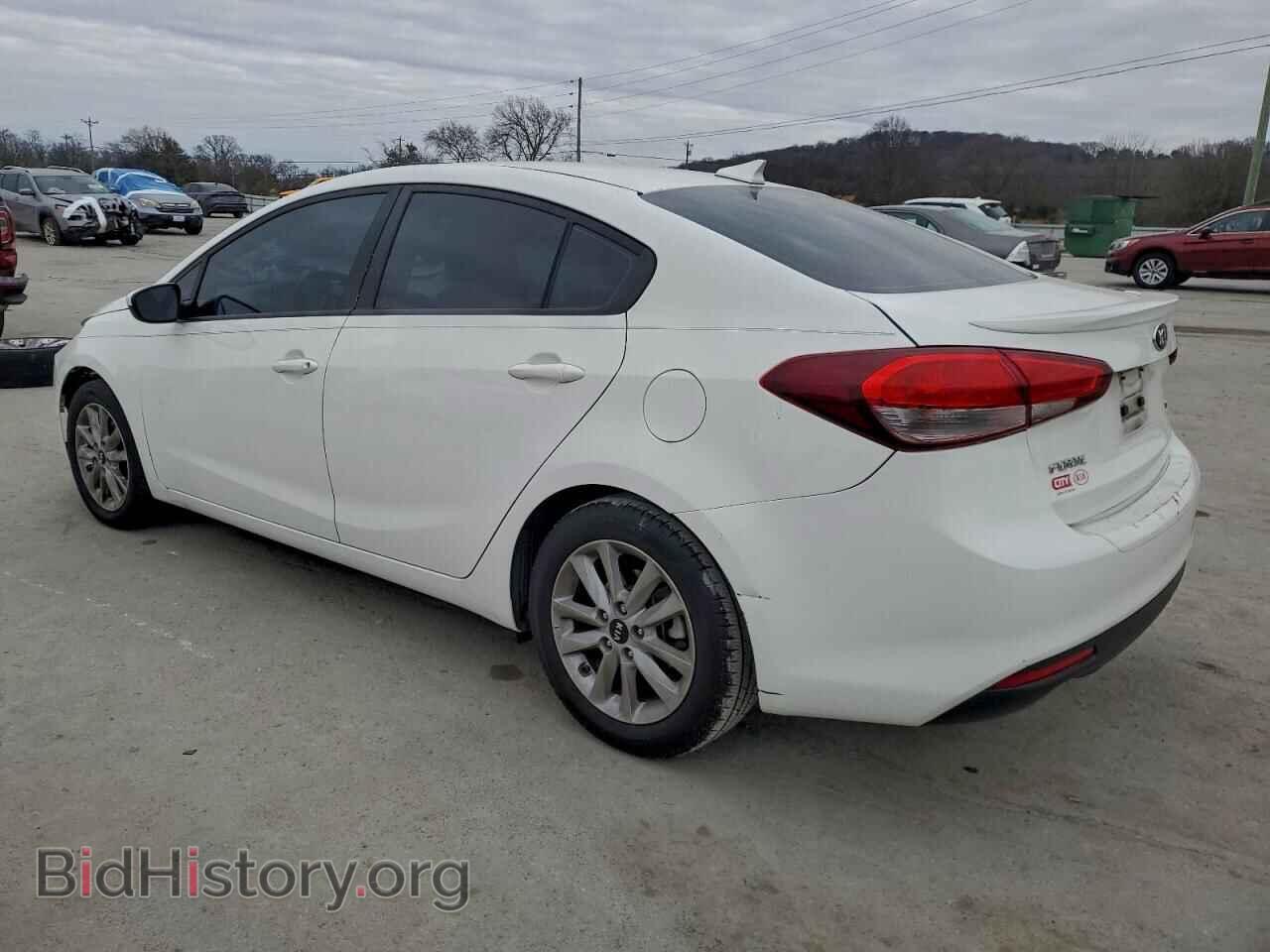 2017 KIA FORTE - VIN: 3KPFL4A71HE014870 - Фото 2
