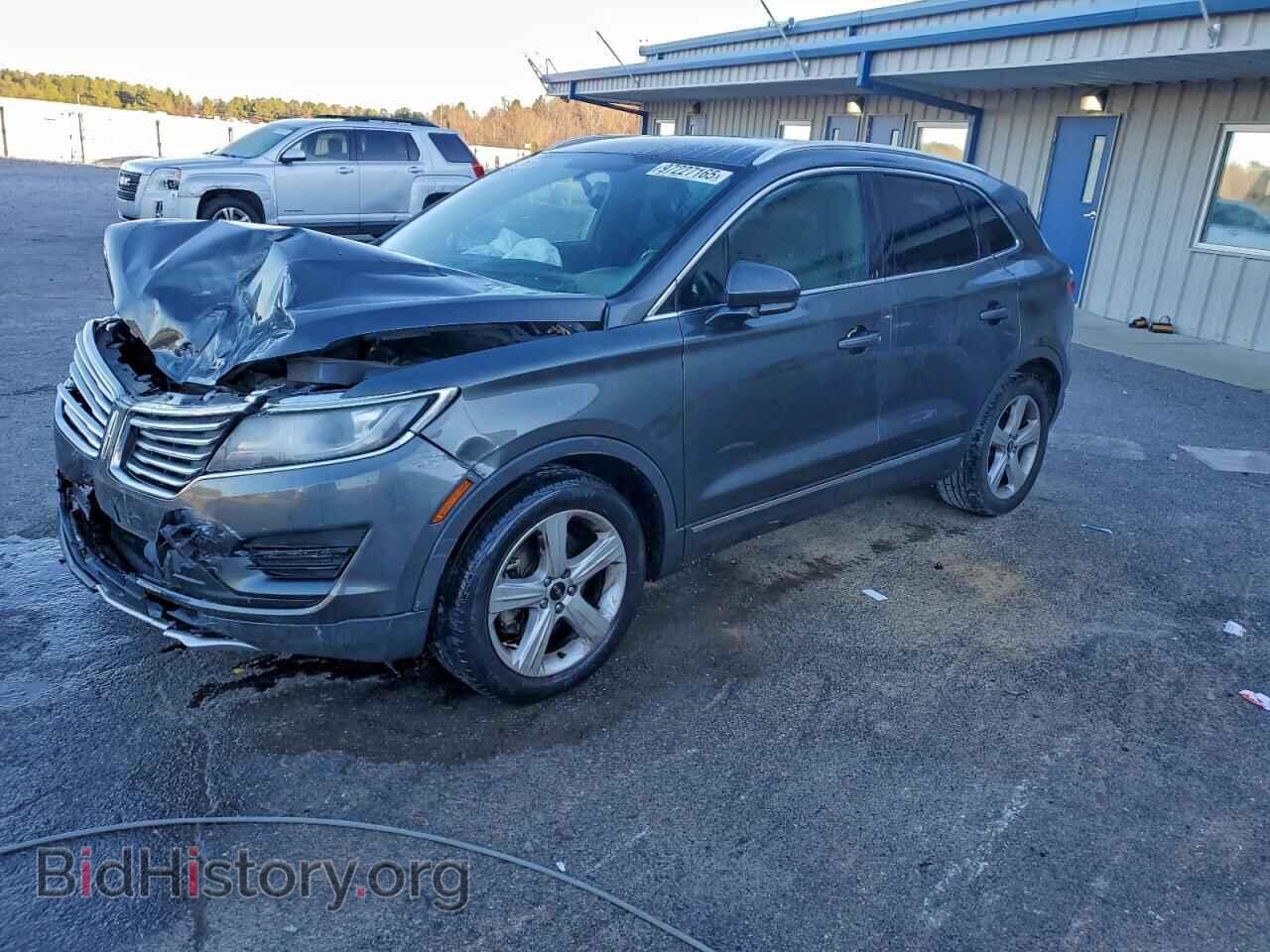 Фотография 5LMCJ1C92HUL36496 - LINCOLN MKC 2017