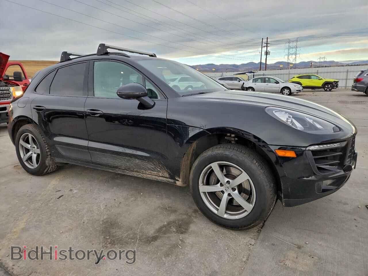2017 PORSCHE MACAN - VIN: WP1AA2A59HLB81471 - Photo 4