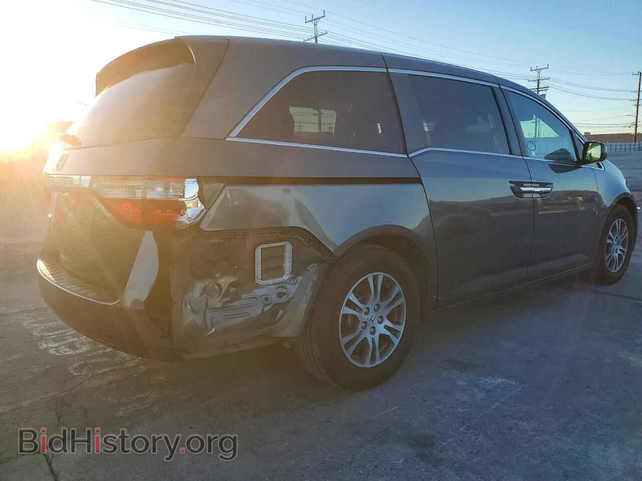 2011 HONDA All Models - VIN: 5FNRL5H61BB036854 - Фото 3