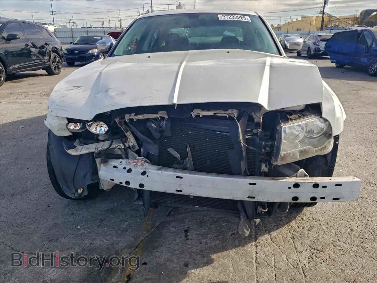 2010 CHRYSLER 300 - VIN: 2C3CA1CV7AH320439 - Фото 5