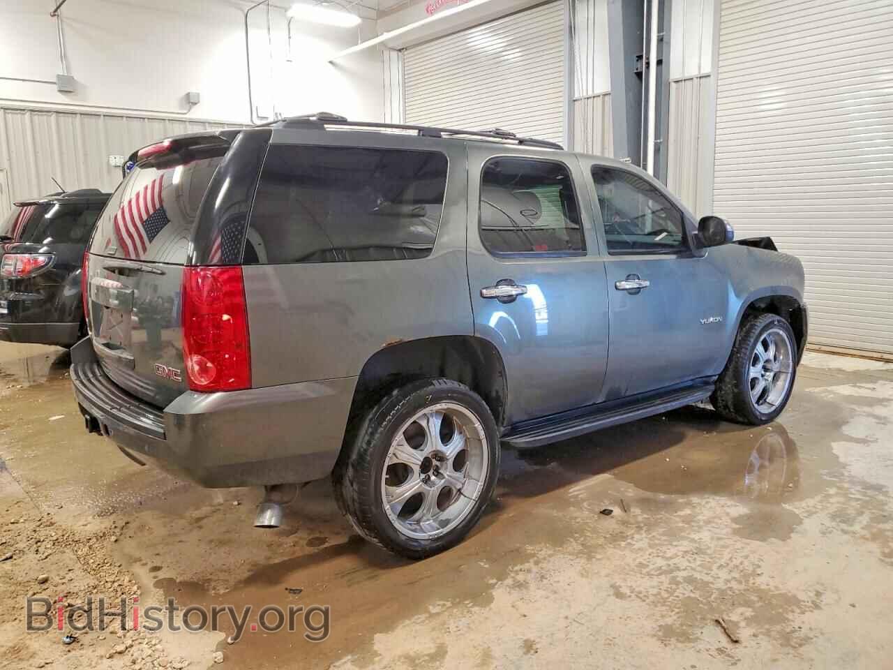 2011 GMC YUKON - VIN: 1GKS2AE09BR184021 - Photo 3