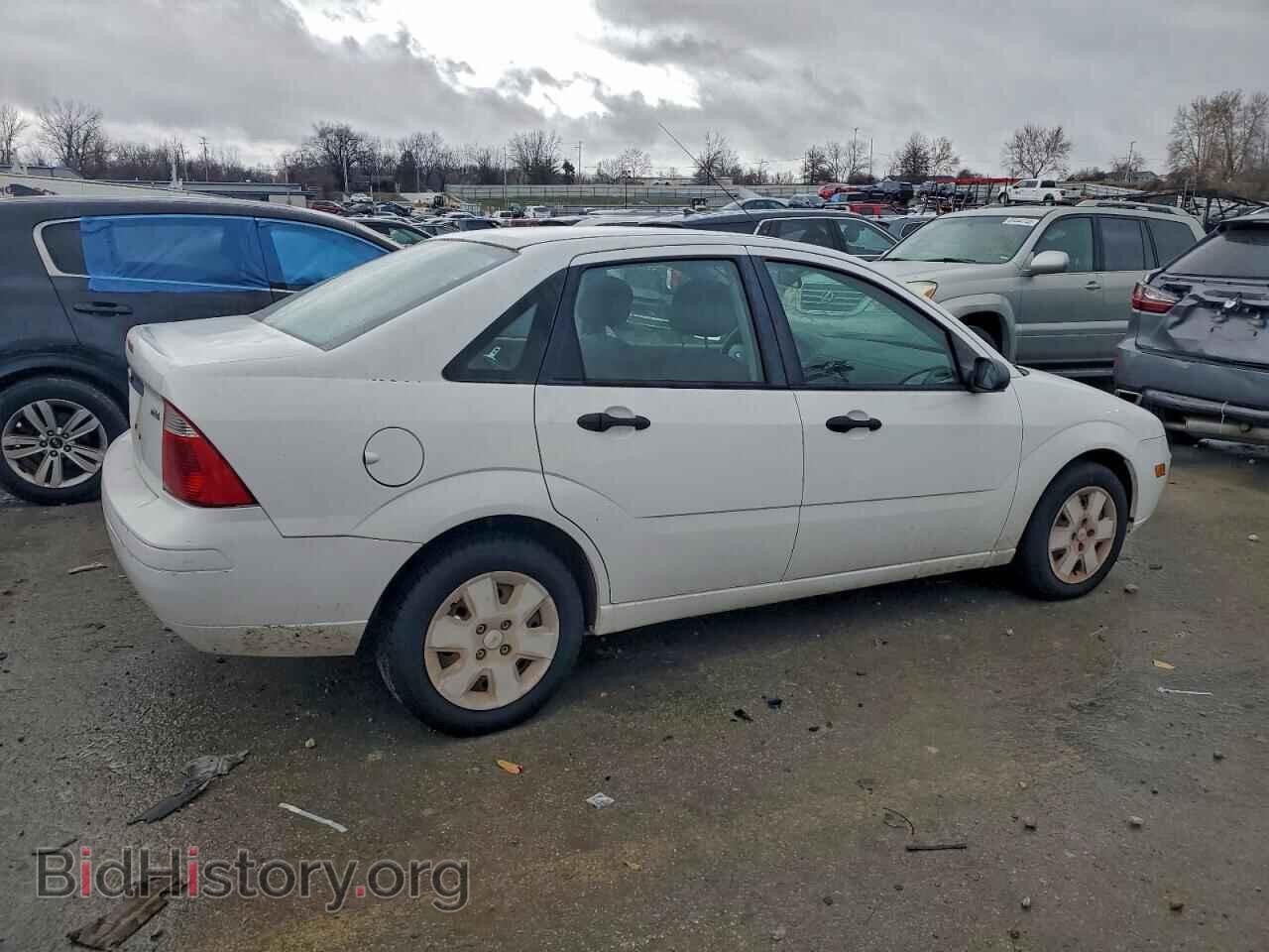 2006 FORD FOCUS - VIN: 1FAFP34N66W112651 - Фото 3