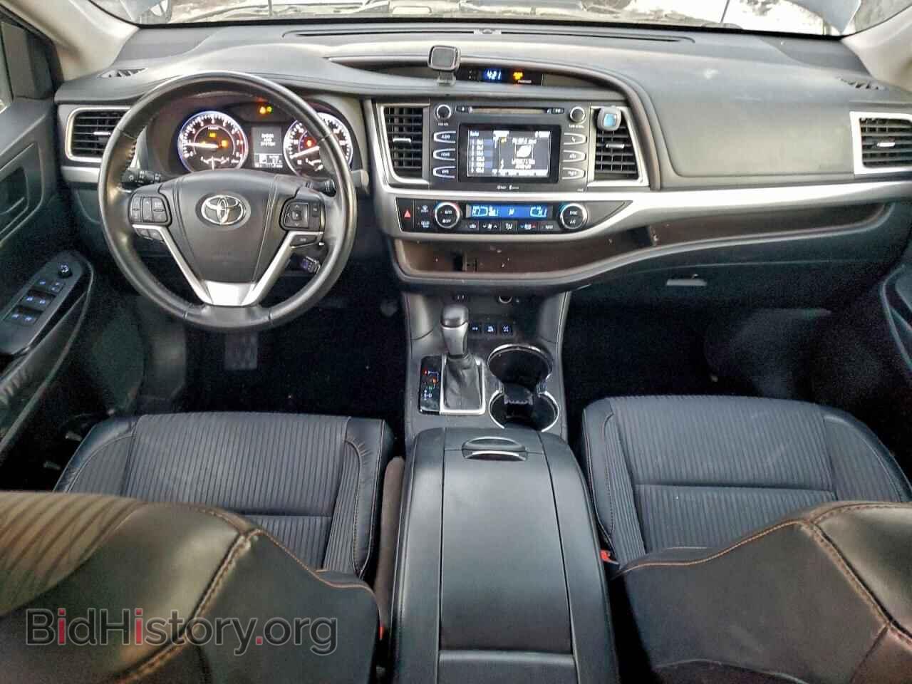 2014 TOYOTA HIGHLANDER - VIN: 5TDBKRFH8ES070189 - Фото 8