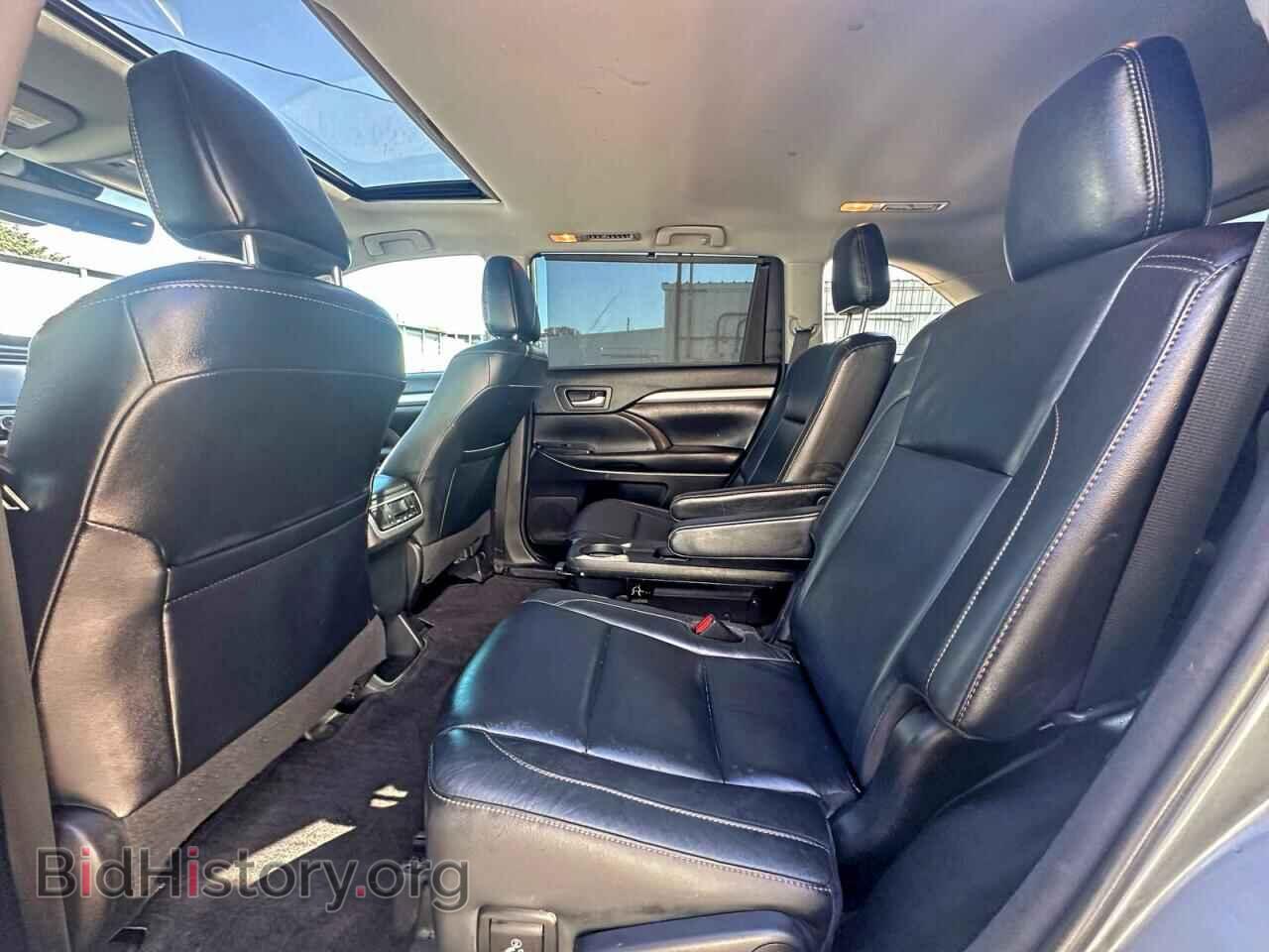 2018 TOYOTA HIGHLANDER - VIN: 5TDKZRFH6JS283003 - Фото 6