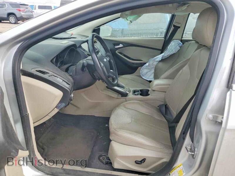 2012 Ford FOCUS (VIN 1FAHP3H29CL415915) — photo 7 of 12