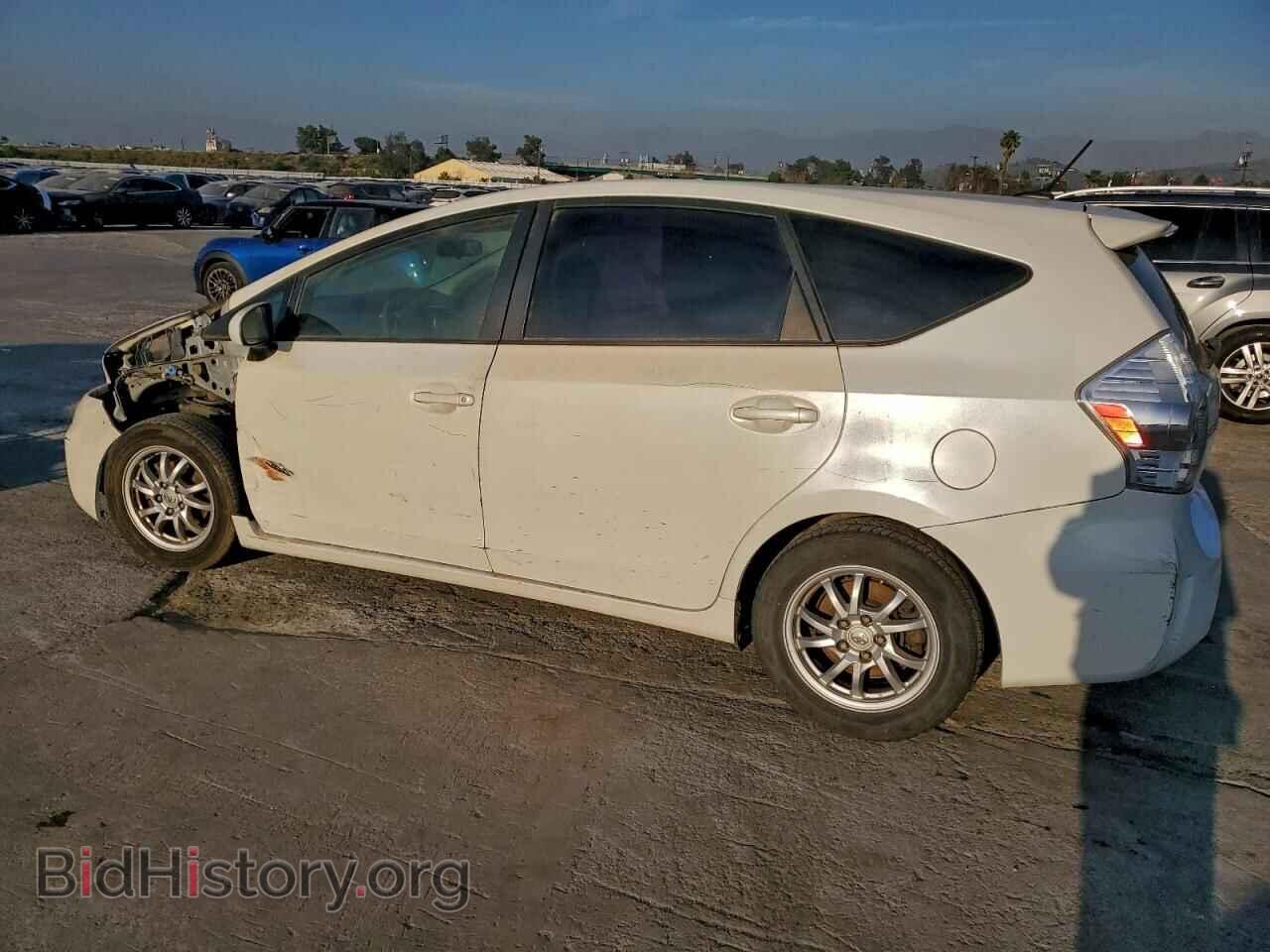 2014 TOYOTA PRIUS - VIN: JTDZN3EU9EJ007732 - Фото 2