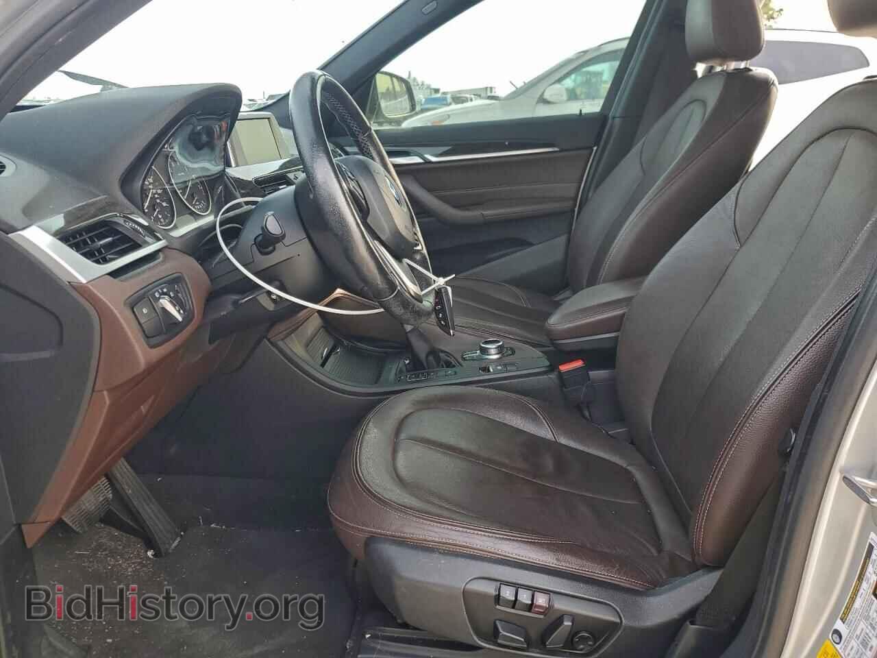2017 BMW X1 - VIN: WBXHT3Z34H4A54324 - Фото 7