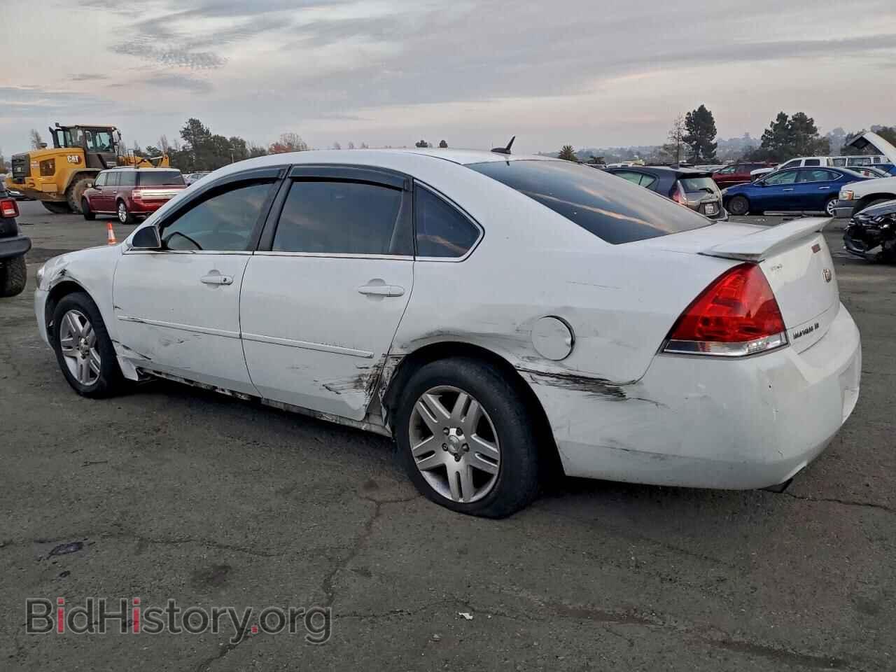 2016 CHEVROLET IMPALA - VIN: 2G1WB5E32G1181694 - Фото 2