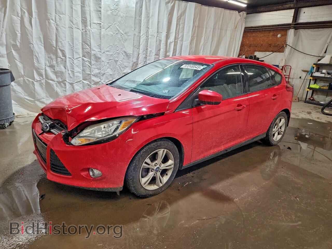 Photo 1FAHP3K28CL187396 - FORD FOCUS 2012