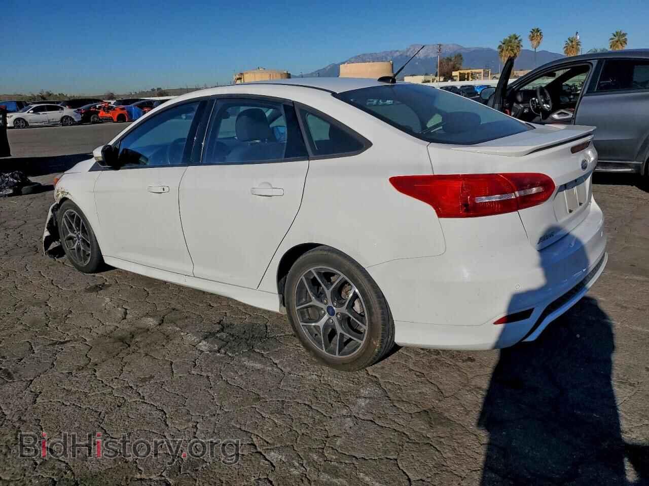2016 FORD FOCUS - VIN: 1FADP3F24GL238505 - Фото 2