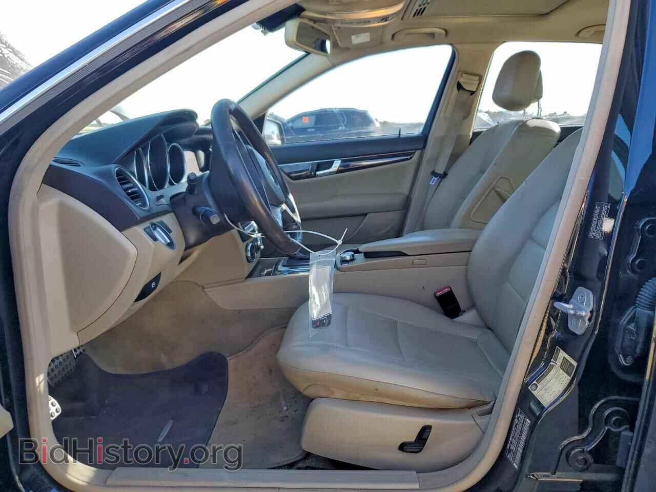 2012 MERCEDES-BENZ C-CLASS - VIN: WDDGF4HB8CR215111 - Фото 7