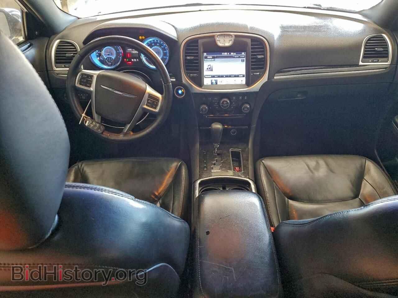 2011 CHRYSLER 300 - VIN: 2C3CA5CG1BH533428 - Фото 8