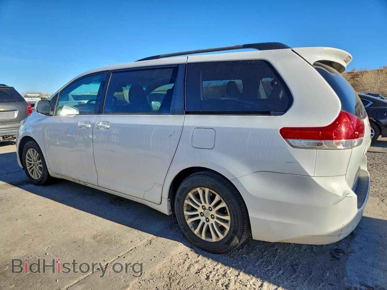 2012 TOYOTA All Models - VIN: 5TDYK3DC3CS207731 - Фото 2