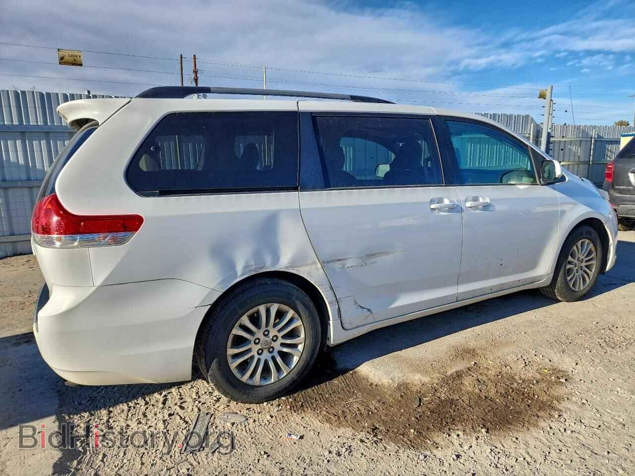 2012 TOYOTA All Models - VIN: 5TDYK3DC3CS207731 - Фото 3
