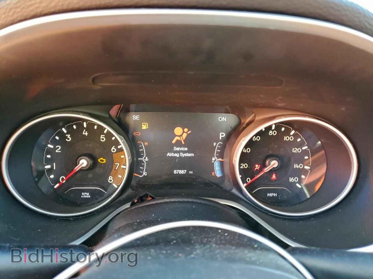 2018 JEEP COMPASS - VIN: 3C4NJCBB7JT300559 - Фото 9