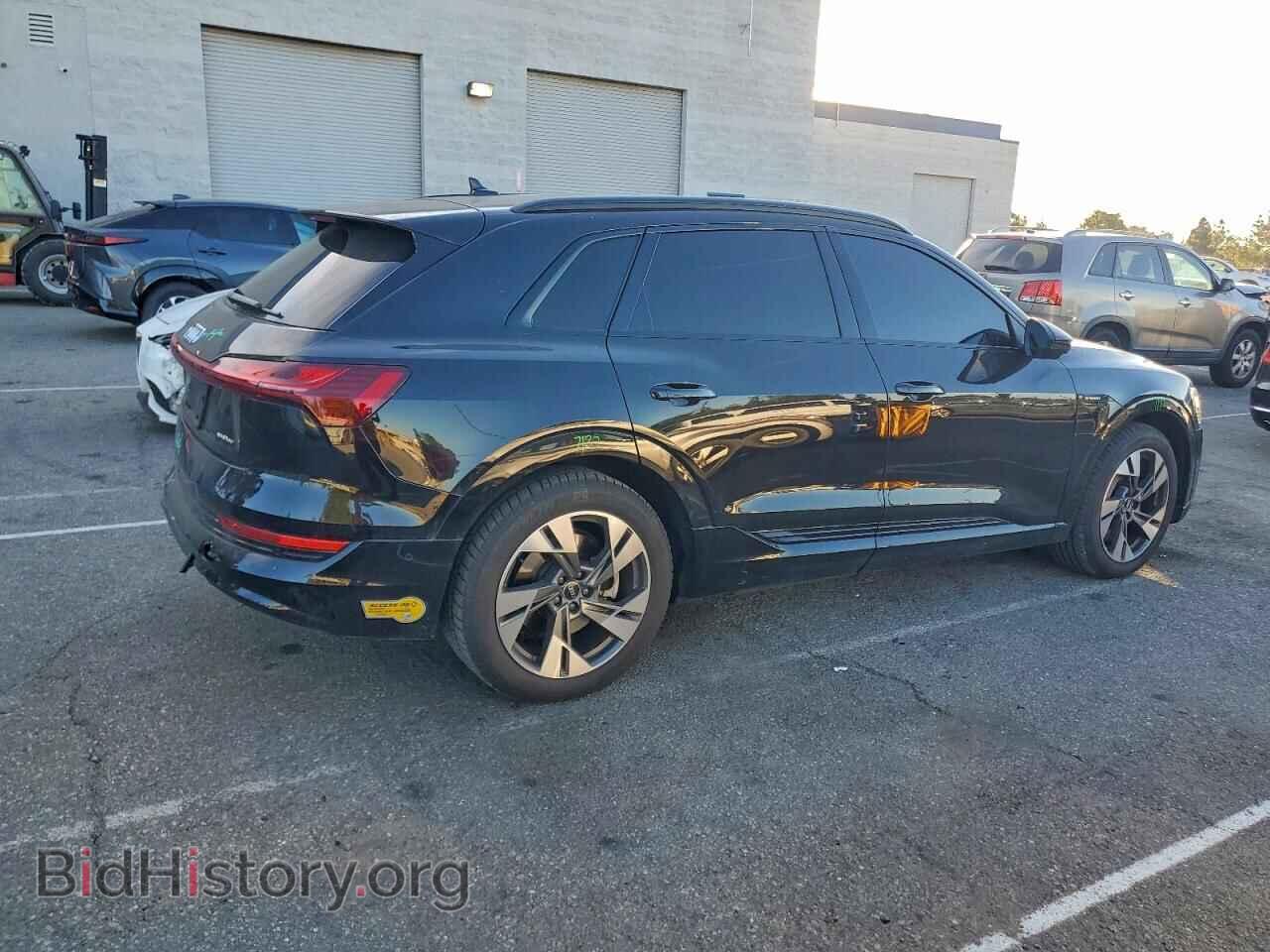 2021 AUDI E-TRON - VIN: WA1AAAGE3MB024869 - Фото 3