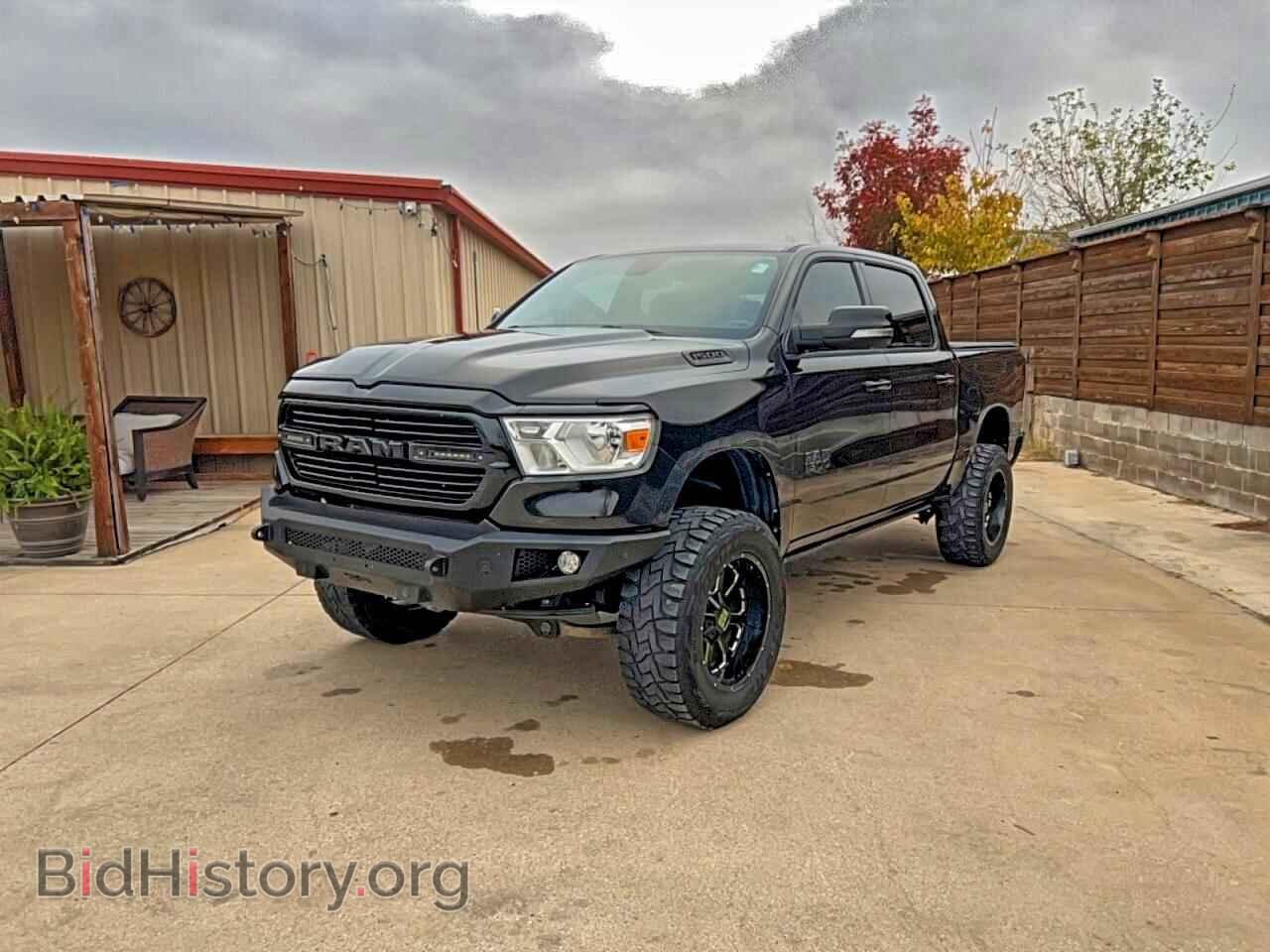 2019 RAM 1500 - VIN: 1C6SRFFTXKN592443 - Фото 2