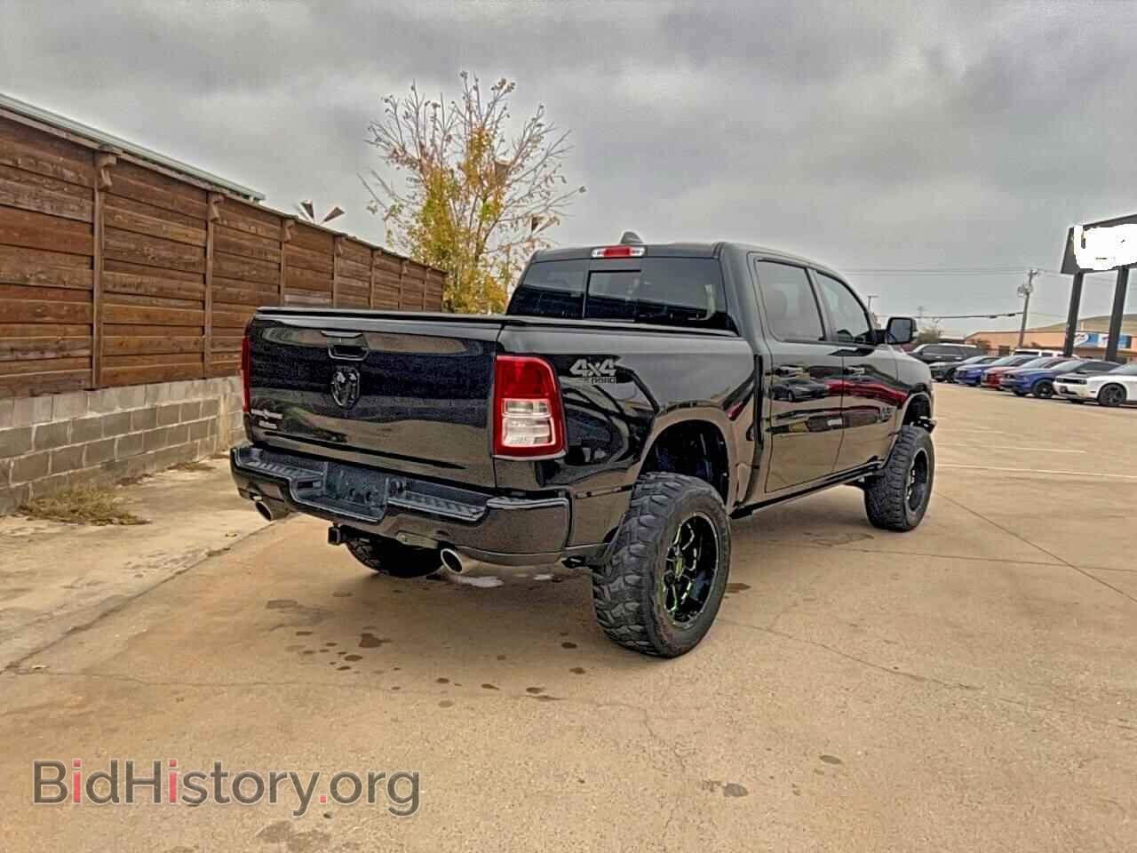 2019 RAM 1500 - VIN: 1C6SRFFTXKN592443 - Фото 4