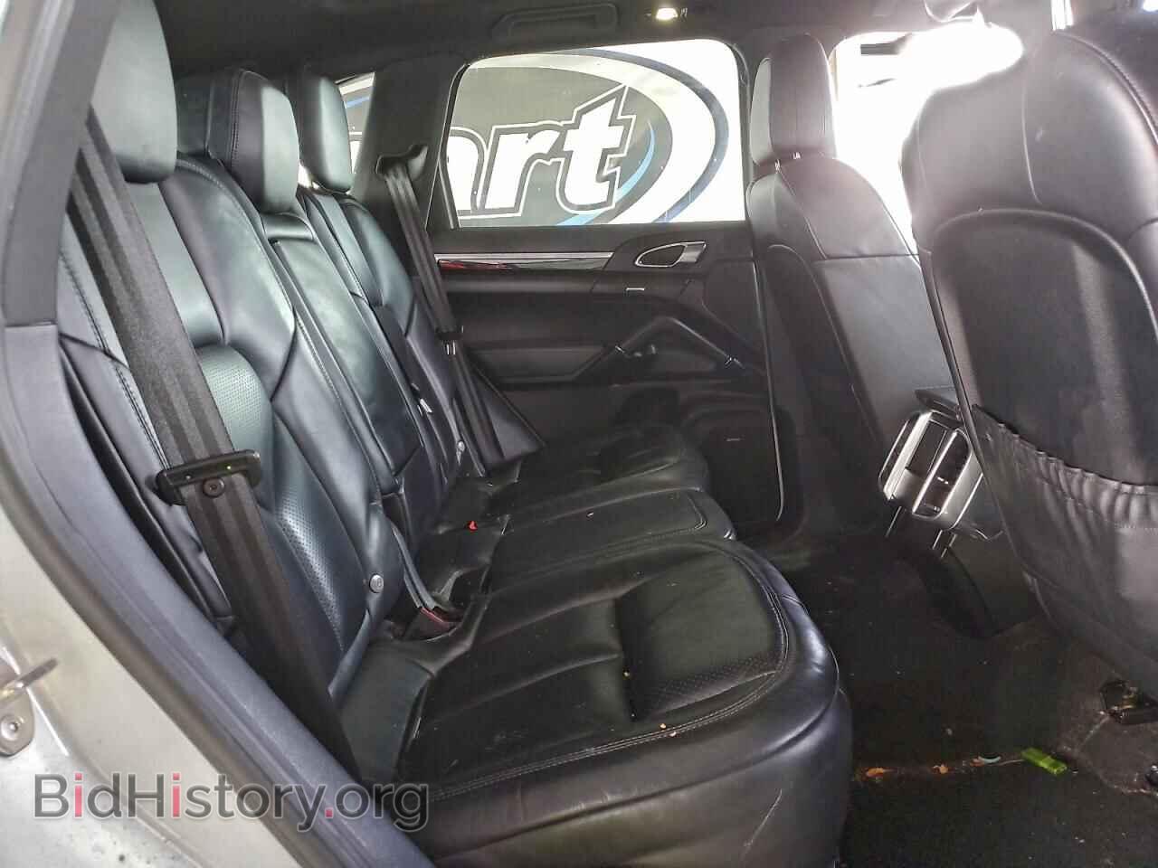 2016 PORSCHE CAYENNE - VIN: WP1AA2A25GKA08329 - Фото 10