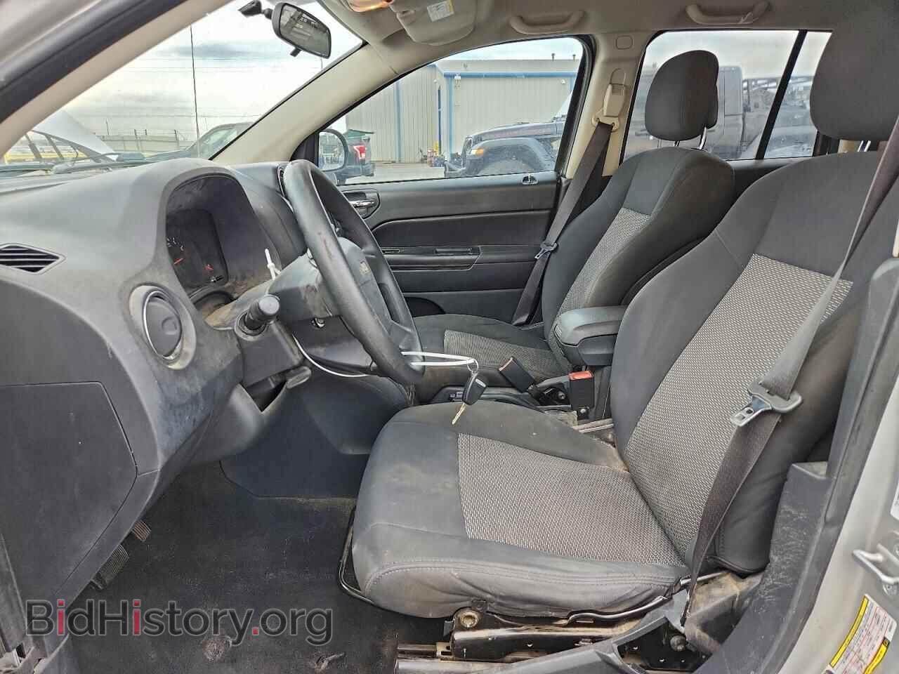 2010 JEEP COMPASS - VIN: 1J4NT4FB6AD554211 - Фото 7