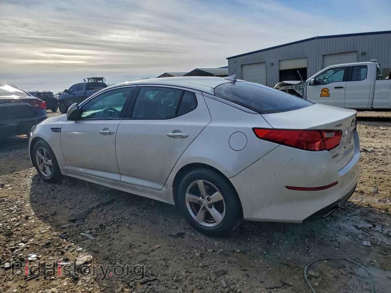 2015 KIA OPTIMA - VIN: KNAGM4A77F5586565 - Фото 2
