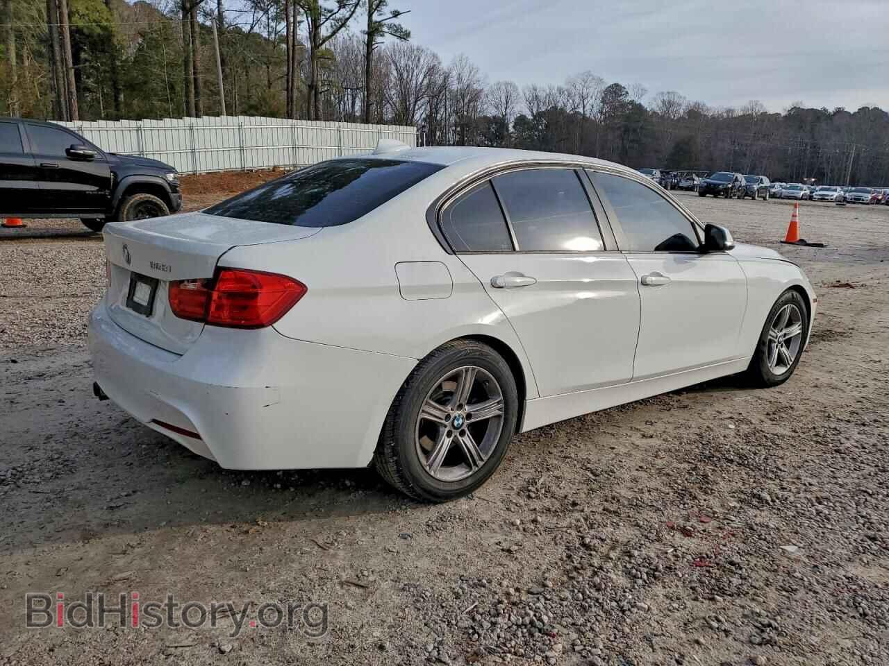 2014 BMW 3 SERIES - VIN: WBA3A5C58EF605562 - Фото 3