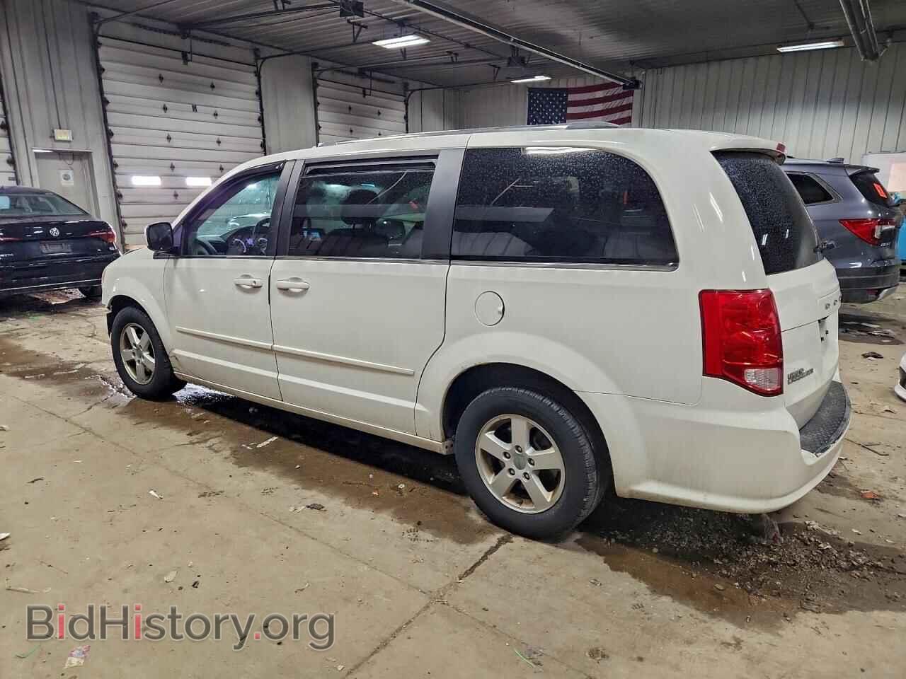 2011 DODGE CARAVAN - VIN: 2D4RN5DG5BR751653 - Photo 2