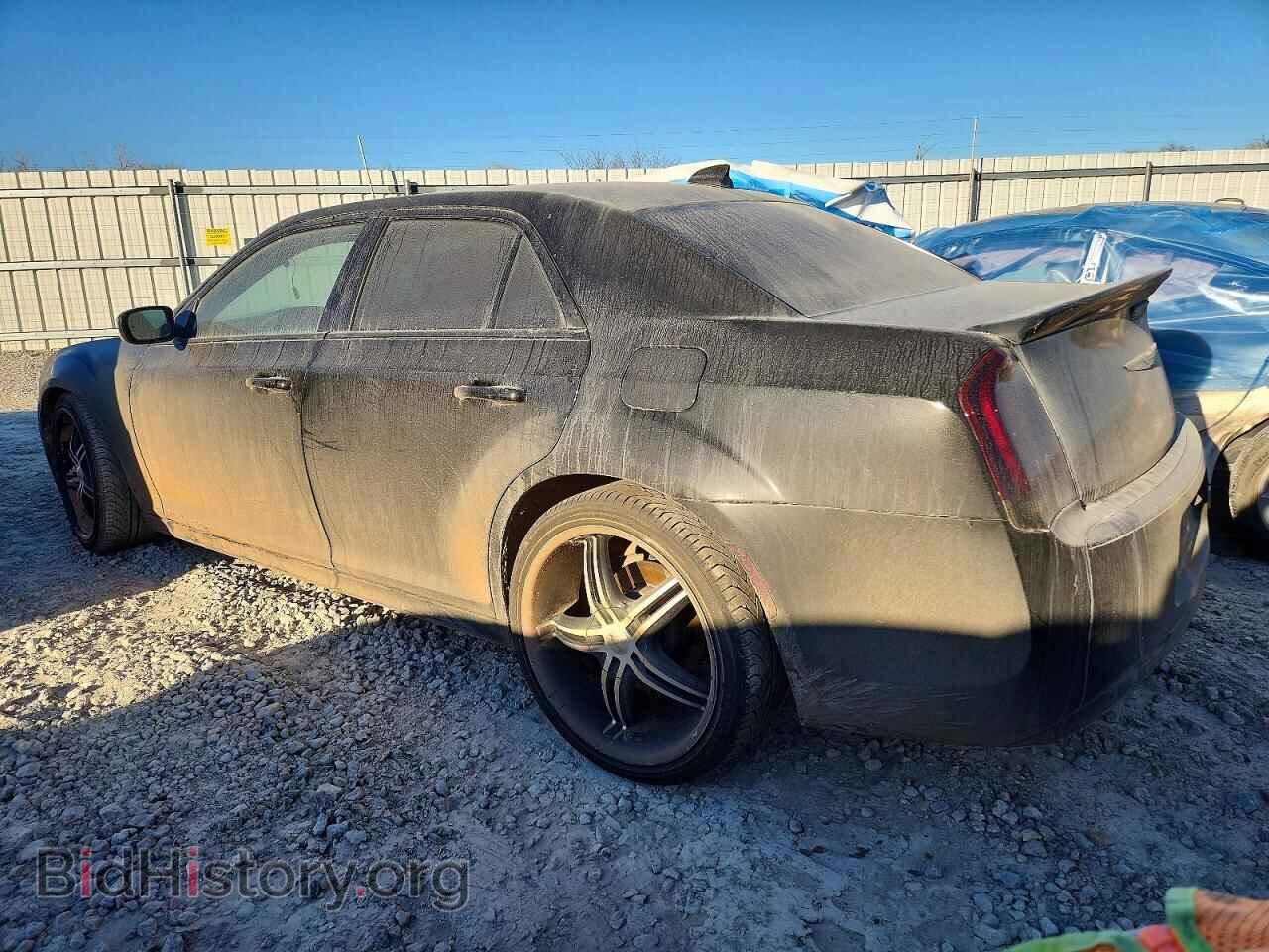 2017 CHRYSLER 300 - VIN: 2C3CCABG7HH668331 - Фото 2
