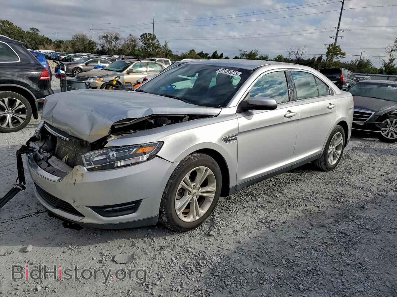 Photo 1FAHP2E86JG134986 - FORD TAURUS 2018